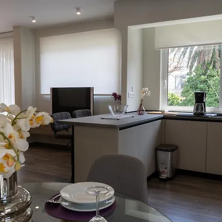 شقة Mini City Getaway