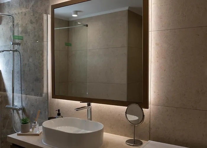 Mini City Getaway Apartament *