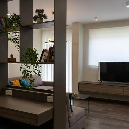 Апартаменты Mini City Getaway